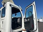 Used 2019 Freightliner Cascadia Detroit DD13 Semi Truck for sale #329097 - photo 12