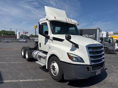 Used 2019 Freightliner Cascadia Detroit DD13 Semi Truck for sale #329107 - photo 1