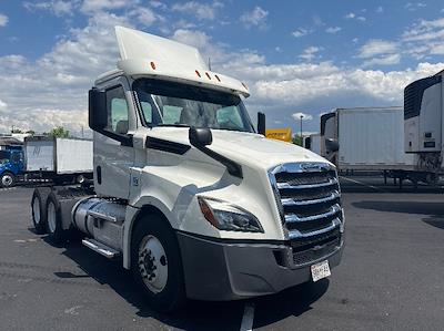Used 2019 Freightliner Cascadia Detroit DD13 Semi Truck for sale #329111 - photo 1