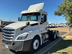 Used 2019 Freightliner Cascadia Detroit DD13 Semi Truck for sale #329115 - photo 3