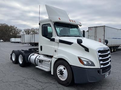 Used 2019 Freightliner Cascadia Detroit DD13 Semi Truck for sale #329119 - photo 1