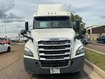 Used 2019 Freightliner Cascadia Detroit DD13 Semi Truck for sale #329122 - photo 2