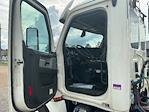 Used 2019 Freightliner Cascadia Detroit DD13 Semi Truck for sale #329122 - photo 9