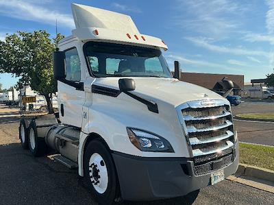 Used 2019 Freightliner Cascadia Detroit DD13 Semi Truck for sale #329123 - photo 1
