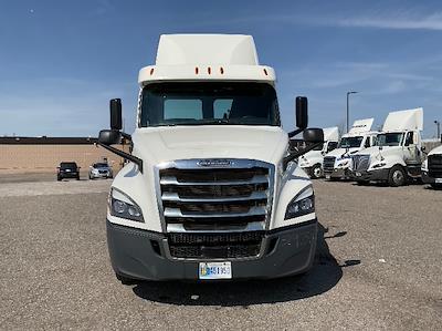 Used 2019 Freightliner Cascadia Detroit DD13 Semi Truck for sale #329138 - photo 2