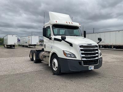 Used 2019 Freightliner Cascadia Detroit DD13 Semi Truck for sale #329140 - photo 1