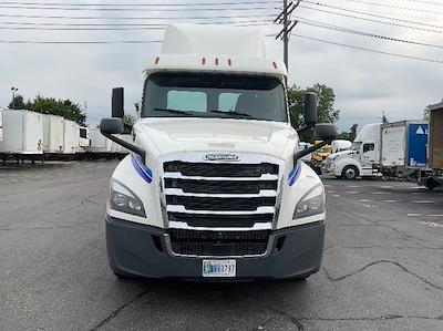 Used 2019 Freightliner Cascadia Detroit DD13 Semi Truck for sale #329143 - photo 2