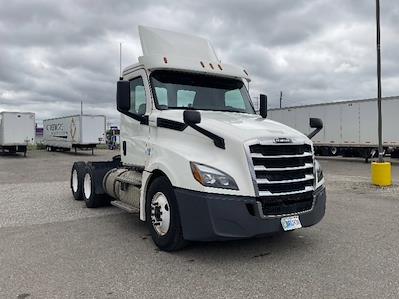 Used 2019 Freightliner Cascadia Detroit DD13 Semi Truck for sale #329147 - photo 1