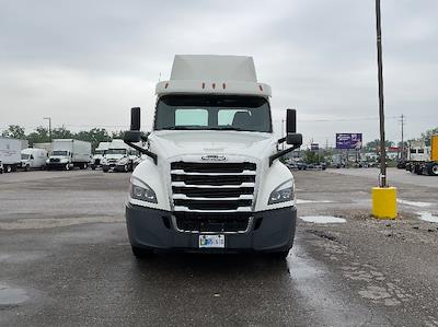 Used 2019 Freightliner Cascadia Detroit DD13 Semi Truck for sale #329151 - photo 2