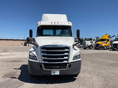 Used 2019 Freightliner Cascadia Detroit DD13 Semi Truck for sale #329155 - photo 2