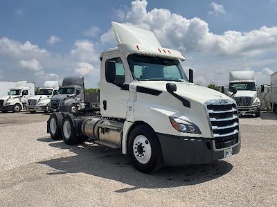 Used 2019 Freightliner Cascadia Detroit DD13 Semi Truck for sale #329162 - photo 1