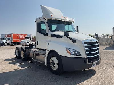 Used 2019 Freightliner Cascadia Detroit DD13 Semi Truck for sale #329164 - photo 1