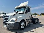 Used 2019 Freightliner Cascadia Detroit DD13 Semi Truck for sale #329168 - photo 5