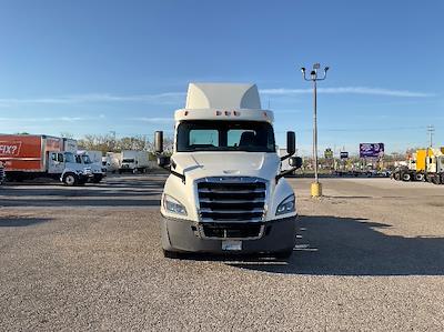 Used 2019 Freightliner Cascadia Detroit DD13 Semi Truck for sale #329170 - photo 2