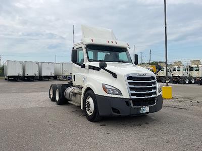 Used 2019 Freightliner Cascadia Detroit DD13 Semi Truck for sale #329175 - photo 1