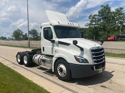 Used 2019 Freightliner Cascadia Detroit DD13 Semi Truck for sale #329176 - photo 1