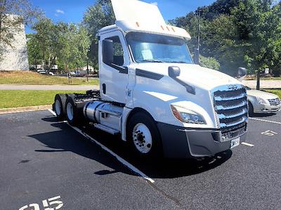 Used 2019 Freightliner Cascadia Detroit DD13 Semi Truck for sale #329210 - photo 1