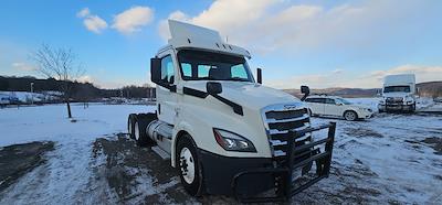 Used 2019 Freightliner Cascadia Detroit DD13 Semi Truck for sale #329223 - photo 1