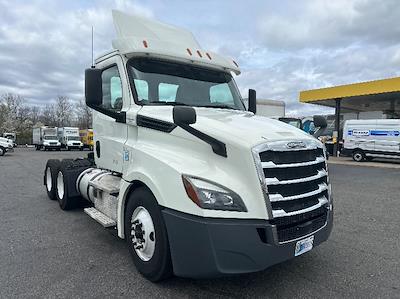 Used 2019 Freightliner Cascadia Detroit DD13 Semi Truck for sale #329224 - photo 1