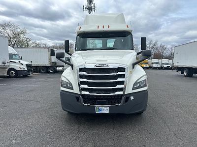 Used 2019 Freightliner Cascadia Detroit DD13 Semi Truck for sale #329224 - photo 2