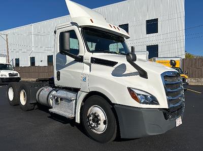 Used 2019 Freightliner Cascadia Detroit DD13 Semi Truck for sale #329236 - photo 1