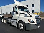 Used 2019 Freightliner Cascadia Detroit DD13 Semi Truck for sale #329236 - photo 1