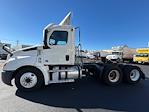 Used 2019 Freightliner Cascadia Detroit DD13 Semi Truck for sale #329236 - photo 4