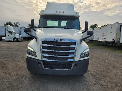 Used 2019 Freightliner Cascadia Detroit DD13 Semi Truck for sale #329245 - photo 2