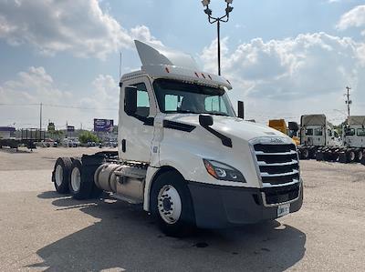 Used 2019 Freightliner Cascadia Detroit DD13 Semi Truck for sale #329261 - photo 1