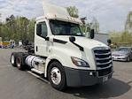Used 2019 Freightliner Cascadia Detroit DD13 Semi Truck for sale #329286 - photo 1
