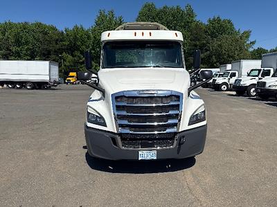 Used 2019 Freightliner Cascadia Detroit DD13 Semi Truck for sale #329312 - photo 2