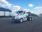 Used 2019 Freightliner Cascadia Detroit DD13 Semi Truck for sale #329319 - photo 3