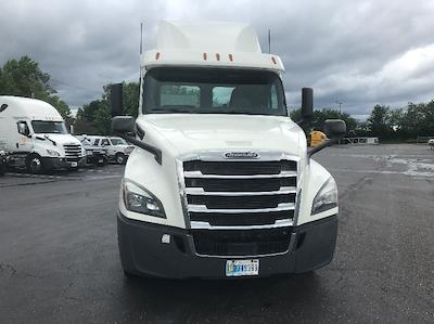 Used 2019 Freightliner Cascadia Detroit DD13 Semi Truck for sale #329331 - photo 2