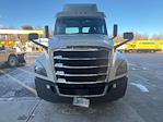 Used 2019 Freightliner Cascadia Detroit DD13 Semi Truck for sale #329344 - photo 2