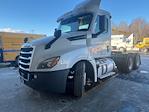 Used 2019 Freightliner Cascadia Detroit DD13 Semi Truck for sale #329344 - photo 3