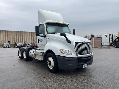Used 2019 International LT - photo 1