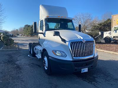Used 2019 International LT - photo 1