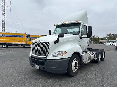 Used 2019 International LT - photo 1
