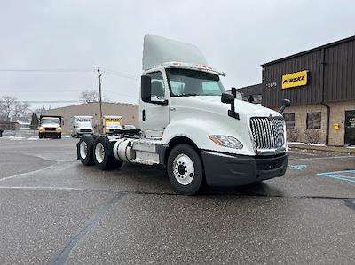 Used 2019 International LT International A26 Semi Truck for sale #329868 - photo 1