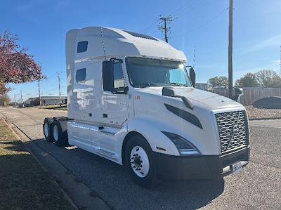Used 2019 Volvo VNL Cummins X15 Semi Truck for sale #329945 - photo 1