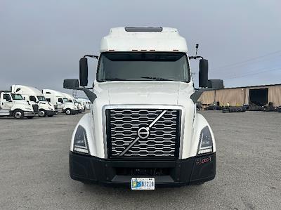 Used 2019 Volvo VNL - photo 1