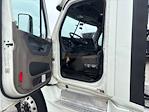 Used 2019 Freightliner Cascadia Detroit DD15AT Semi Truck for sale #330616 - photo 9