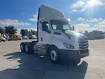 Used 2019 Freightliner Cascadia Detroit DD13 Semi Truck for sale #331126 - photo 1