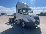 Used 2019 Freightliner Cascadia Detroit DD13 Semi Truck for sale #331146 - photo 1