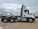 Used 2019 Freightliner Cascadia Detroit DD13 Semi Truck for sale #331159 - photo 8