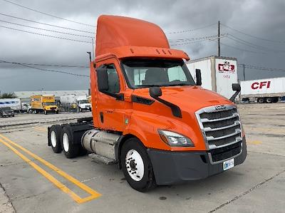 Used 2019 Freightliner Cascadia Detroit DD13 Semi Truck for sale #331217 - photo 1