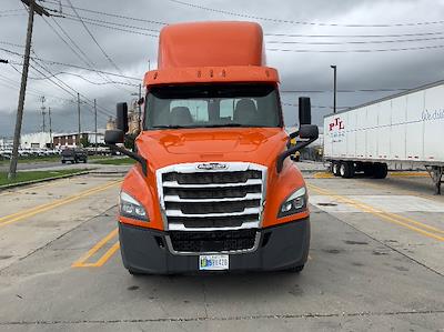 Used 2019 Freightliner Cascadia Detroit DD13 Semi Truck for sale #331217 - photo 2