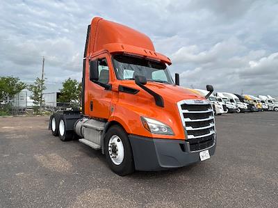 Used 2019 Freightliner Cascadia Detroit DD13 Semi Truck for sale #331223 - photo 1