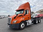 Used 2019 Freightliner Cascadia Detroit DD13 Semi Truck for sale #331244 - photo 5
