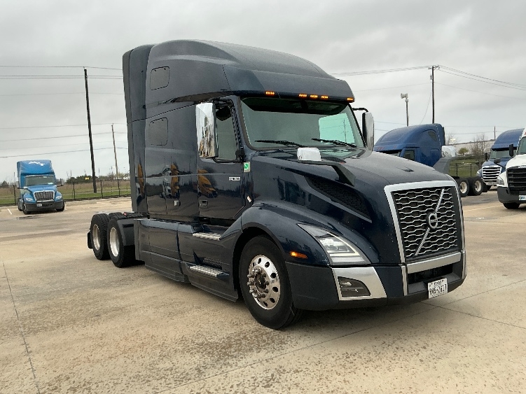 Used 2020 Volvo VNL - photo 5